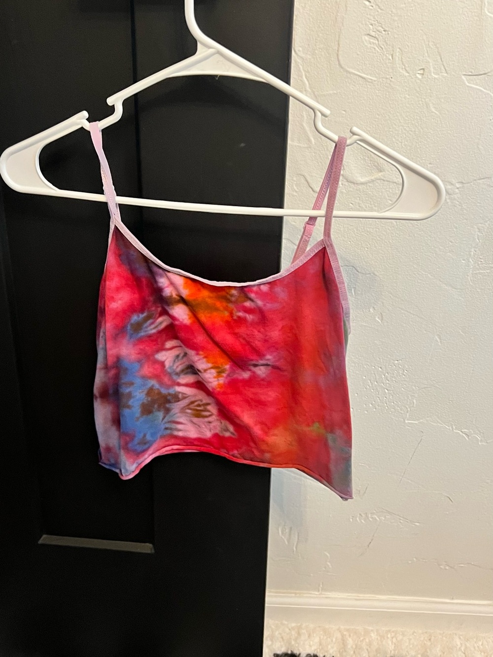 Cropped tie dye tank